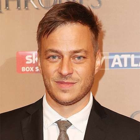 Tom Wlaschiha Vermögen