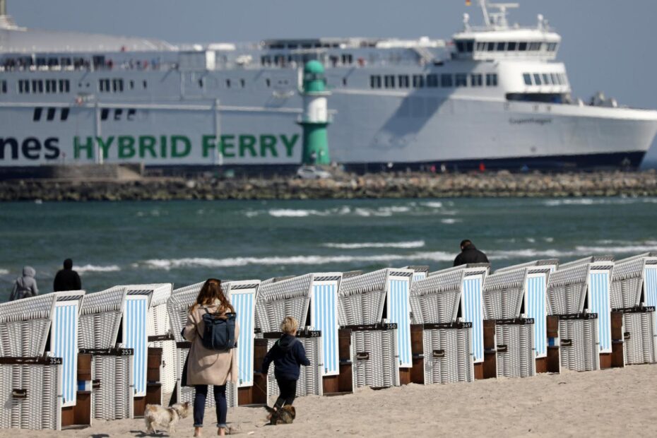 Ostsee Mutter Und Kind Über Bord