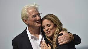 Richard Gere Höhe