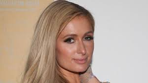 Paris Hilton warum Leihmutter